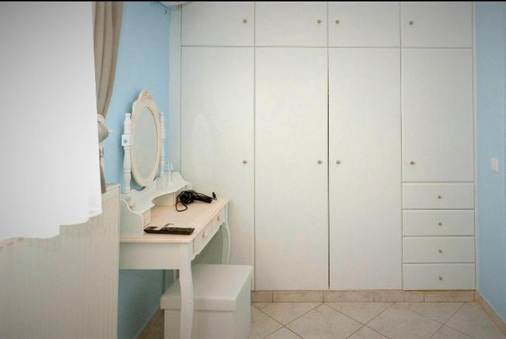 Kristin Apartment Patras Luaran gambar
